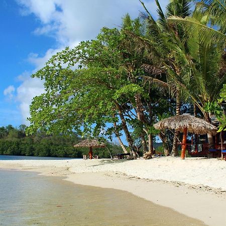 Blue Bay Divers Likupang Bangka Екстер'єр фото