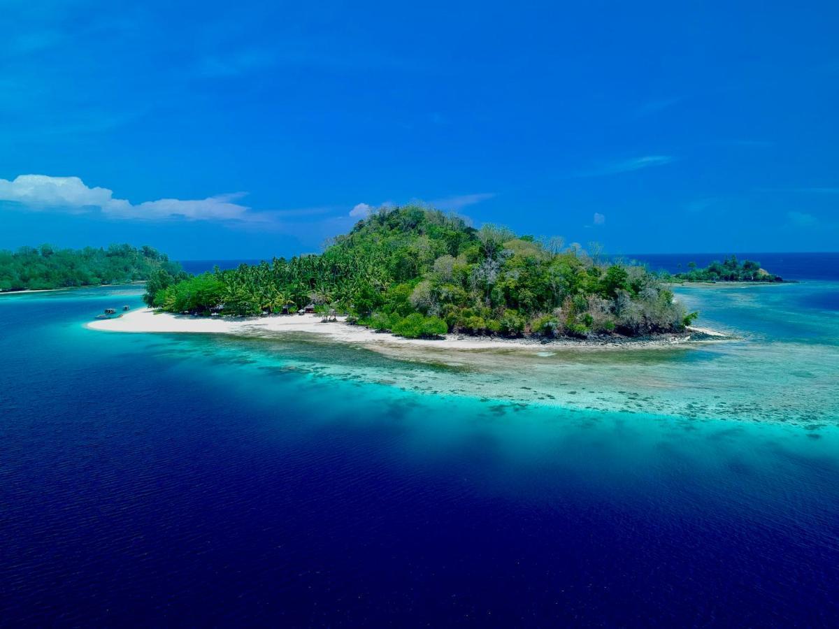 Blue Bay Divers Likupang Bangka Екстер'єр фото