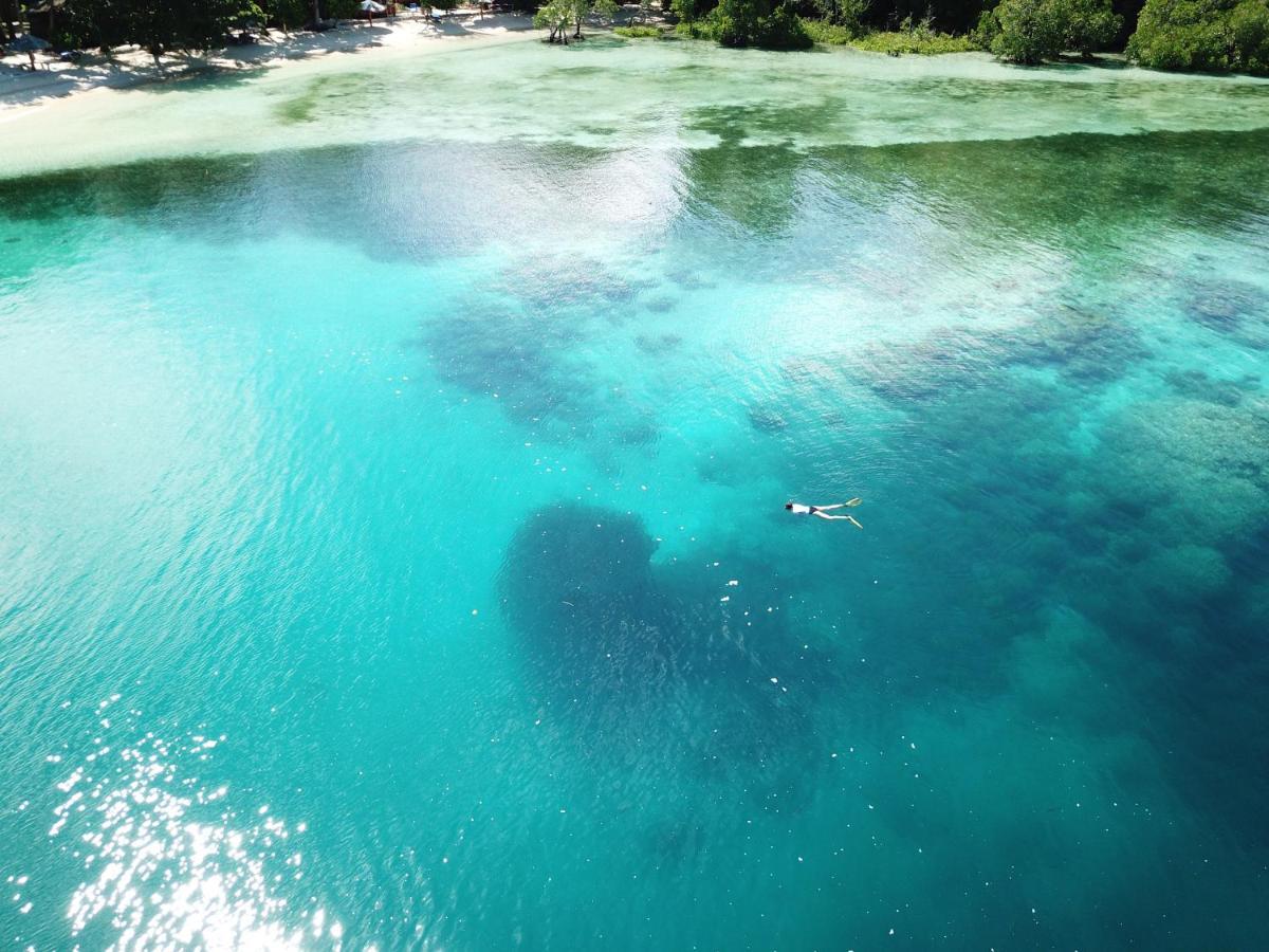 Blue Bay Divers Likupang Bangka Екстер'єр фото