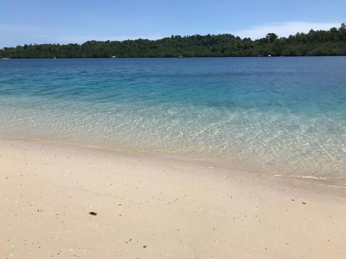 Blue Bay Divers Likupang Bangka Екстер'єр фото