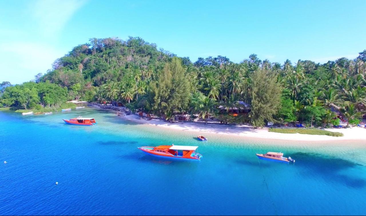 Blue Bay Divers Likupang Bangka Екстер'єр фото