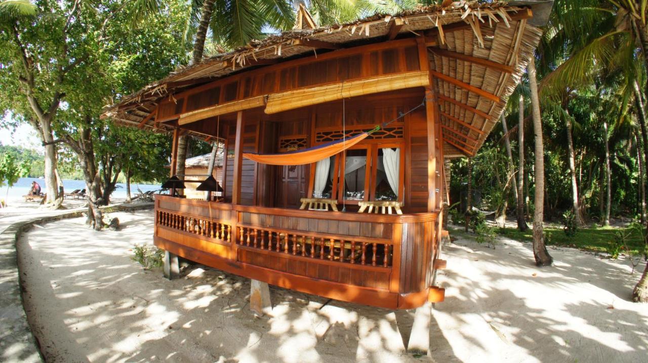 Blue Bay Divers Likupang Bangka Екстер'єр фото
