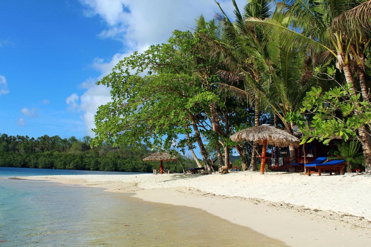 Blue Bay Divers Likupang Bangka Екстер'єр фото